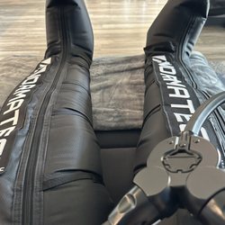 Restore Hyper Wellness - Going through leg compressions
