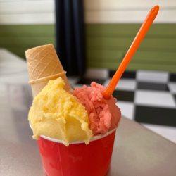 PussyCat Gelato - 2 flavors- 6oz strawberry and mango gelato!