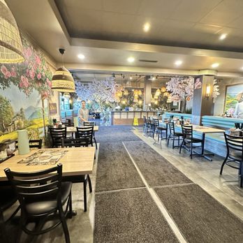 Pho Anh Vu - Vietnamese Near Me - Richmond, British Columbia