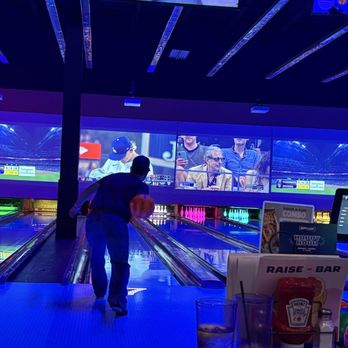 Main Event Gilbert - Bowling Near Me - Gilbert, Arizona