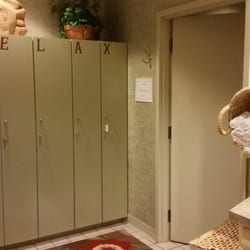 Emerald Springs Spa- Hershey - Lockers are available for guests with multiple services.