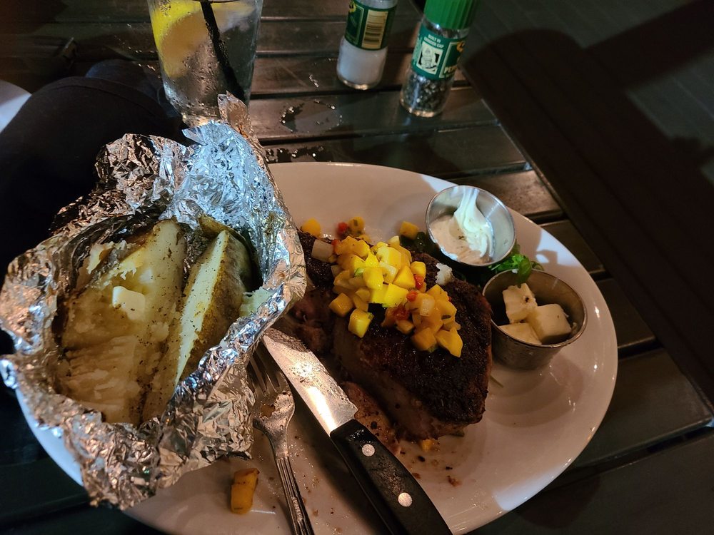 1200 Chophouse