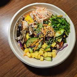 Poke Frisée Restaurant in Garden City gift card