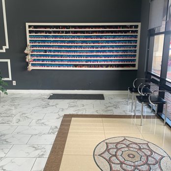 Savy Nails - Nail color selection - Nail Salons Near Me - Las Vegas, Nevada