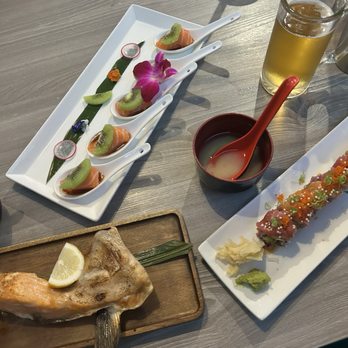 Nami-Korean Kitchen & Sushi - Salmon Kiwi (5 Pieces), Hanny Roll, Salmon Kama - Korean Near Me - Phoenix, Arizona Nami-Korean Kitchen & Sushi - Salmon Kiwi (5 Pieces), Hanny Roll, Salmon Kama - Korean Near Me - Phoenix, Arizona