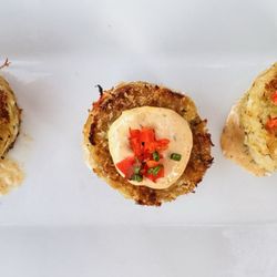 Raven's View - Crab Cake Trio