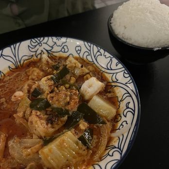 Pj's Thai - Massaman (Brown Curry) - Thai Near Me - Savannah, Georgia Pj's Thai - Massaman (Brown Curry) - Thai Near Me - Savannah, Georgia