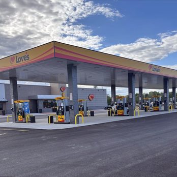 Love's Travel Stop - Gas Stations Near Me - Joliet, Illinois Love's Travel Stop - Gas Stations Near Me - Joliet, Illinois