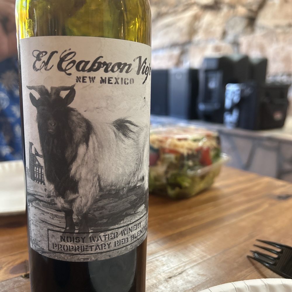 Cloudcroft Brewing Company - Vino del Estado de Nuevo México - Pizza Near Me - Cloudcroft, New Mexico