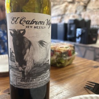 Cloudcroft Brewing Company - Vino del Estado de Nuevo México - Pizza Near Me - Cloudcroft, New Mexico