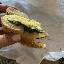 Salt breakfast bagel with spinach