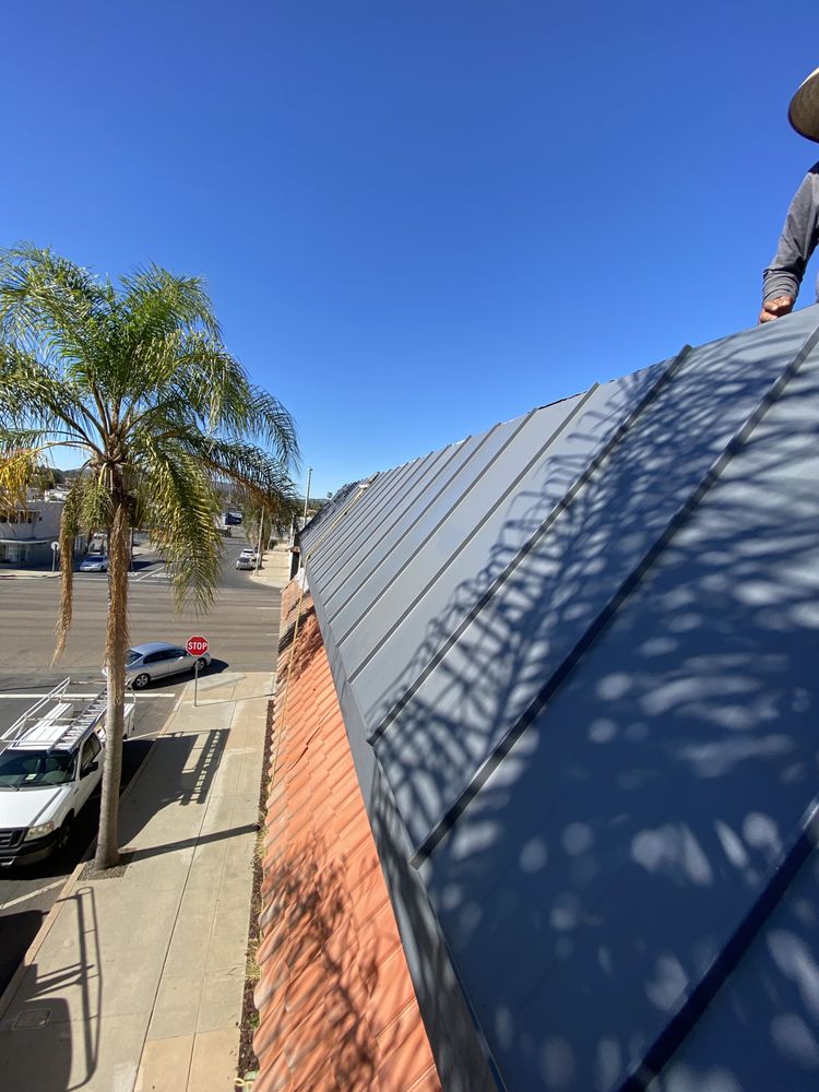 Slide of C87 Construction & Solar 