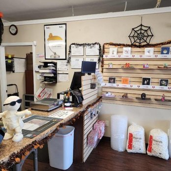 Pack & Ship Express - Shipping Centers Near Me - El Paso, Texas Pack & Ship Express - Shipping Centers Near Me - El Paso, Texas