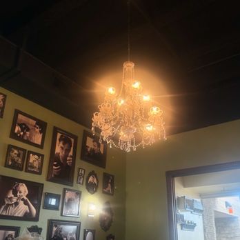 McHugh Tea Room & Gifts - Tea Rooms Near Me - Bellaire, Texas McHugh Tea Room & Gifts - Tea Rooms Near Me - Bellaire, Texas