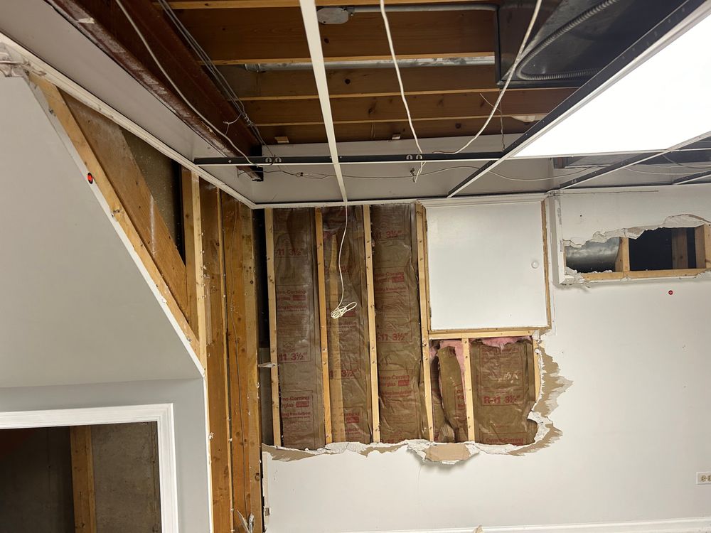 Slide of Emergency Plumbing