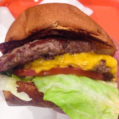 Flippin' Good Chicken, Burgers, Beer by null