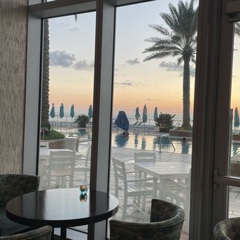 SeaGuini - Opal Sands Resort - View - New American Near Me - Clearwater, Florida