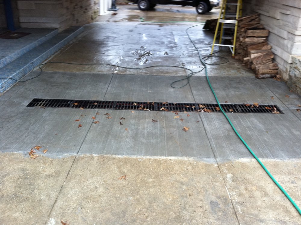 Slide of Tischbein Company