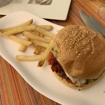 El Dorado Seaside Suites - Driftwood Restaurant - Hotels Near Me - Solidaridad, ROO