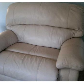 Dirtbusters Carpet Cleaning - Doesn't matter the upholstery, we clean it all! Brought this leather chair back to life after 1 cleaning. - Carpet Cleaning Near Me - Duncan, South Carolina Dirtbusters Carpet Cleaning - Doesn't matter the upholstery, we clean it all! Brought this leather chair back to life after 1 cleaning. - Carpet Cleaning Near Me - Duncan, South Carolina