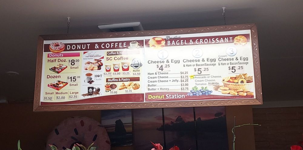 Donut Station Logo