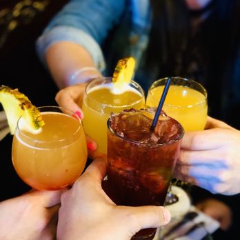 Le Faux - Brunch with friends - Performing Arts Near Me - Seattle, Washington Le Faux - Brunch with friends - Performing Arts Near Me - Seattle, Washington