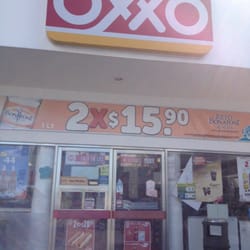 Oxxo - La fachada del negocio