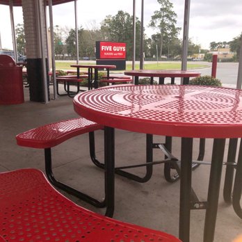 Five Guys - Covered Patio dining available - Burgers Near Me - Savannah, Georgia Five Guys - Covered Patio dining available - Burgers Near Me - Savannah, Georgia