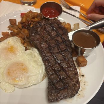 Netflix Bites - American Near Me - Las Vegas, Nevada Netflix Bites - American Near Me - Las Vegas, Nevada