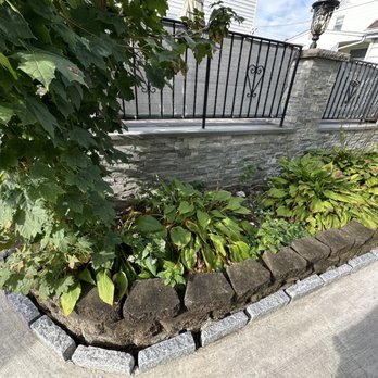 Alonzo Landscaping - Bed cleanup and pine trees planted. - Landscaping Near Me Alonzo Landscaping - Bed cleanup and pine trees planted. - Landscaping Near Me