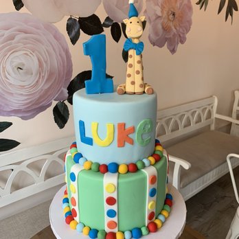 Flowerbake by Angela - First birthday cake - Custom Cakes Near Me - Bronxville, New York Flowerbake by Angela - First birthday cake - Custom Cakes Near Me - Bronxville, New York