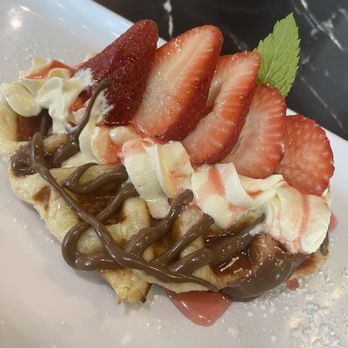 The Cream - Strawberry Croffle - Korean Near Me - Duluth, Georgia The Cream - Strawberry Croffle - Korean Near Me - Duluth, Georgia