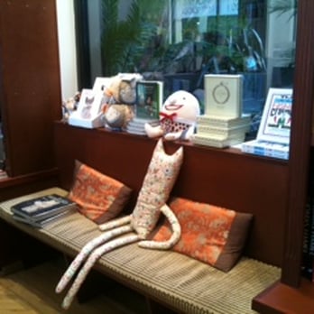 Potts Point Bookshop - Bookstores Near Me - Elizabeth Bay, NSW
