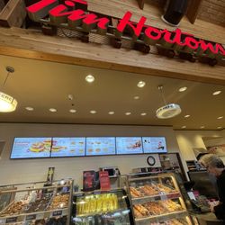 Tim Hortons - Inside Gateway Niagara