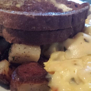 Breakfast Nook - Breakfast & Brunch Near Me - Bellingham, Massachusetts