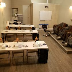 Glitter Nail Academy
