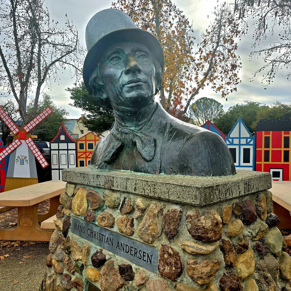 Bronze bust of Danish author, Hans Christian Anderson, who is best known for his famous fairy tales. Bronze bust of Danish author, Hans Christian Anderson, who is best known for his famous fairy tales.