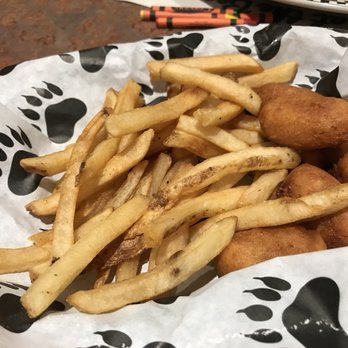 Black Bear Diner - Diners Near Me - Colma, California