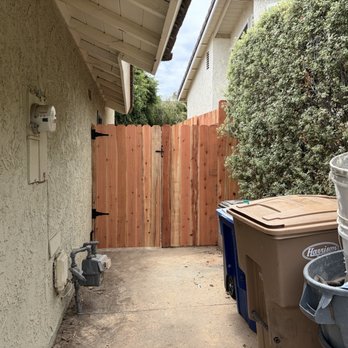 Barragans Hauling And Landscaping Service - Side yard and new gate - Fences & Gates Near Me Barragans Hauling And Landscaping Service - Side yard and new gate - Fences & Gates Near Me