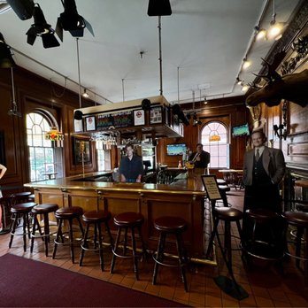 Cheers - A replica of the set upstairs - American Near Me - Boston, Massachusetts Cheers - A replica of the set upstairs - American Near Me - Boston, Massachusetts