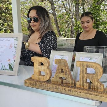 Popping Bottles Bartending - Bartenders Near Me