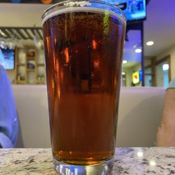 Rockin' S Bar & Grill-Twin Cove Marina - Beer