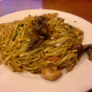 Rice Express - Beef and shrimp Lo Mein(hot and spicy) - Chinese Near Me - Royse City, Texas