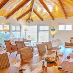 Ai Pono Treatment Center - Our open floor plan creates a inviting and homelike environment