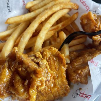 bb.q Chicken Gardena - Lunch Special - Chicken Wings Near Me - Gardena, California