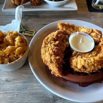 Della J's Delectables - fried chicken and red velvet waffles - Southern Near Me - Alexandria, Virginia