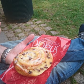 Nobis - Pain au raisins - Cafes Near Me - Aachen, NW