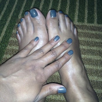 Cleopatra Nails - Wendy asked me, Y are your ankles swollen? I said, really, because I had been on my feet all w/e. Her reply...doing what?!?! Lol - Nail Salons Near Me - East Point, Georgia