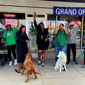 Board and Bark - What a wonderful day at BB Grooming!!! - Pet Groomers Near Me - Maywood, Illinois Board and Bark - What a wonderful day at BB Grooming!!! - Pet Groomers Near Me - Maywood, Illinois