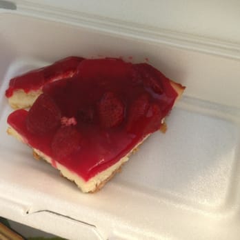 BBQ Golden Grill - 'Cheesecake'- tiny limp portion and definitely frozen variety - Barbeque Near Me - Ottawa, Ontario BBQ Golden Grill - 'Cheesecake'- tiny limp portion and definitely frozen variety - Barbeque Near Me - Ottawa, Ontario